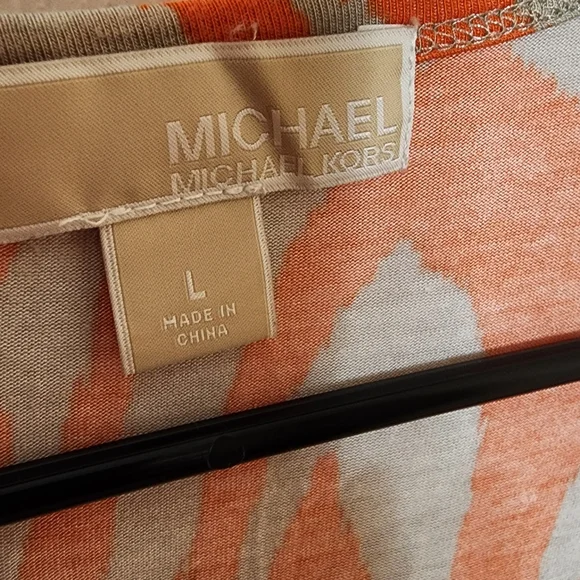 Michael Kors Orange Cream Patterned Top - Picture 2 of 4
